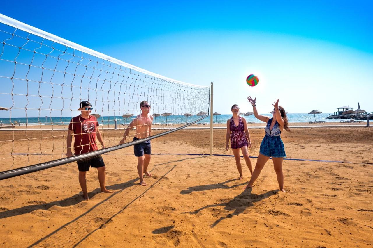 Thalassa Beach Family & Waterpark Resort Vokolidha Buitenkant foto