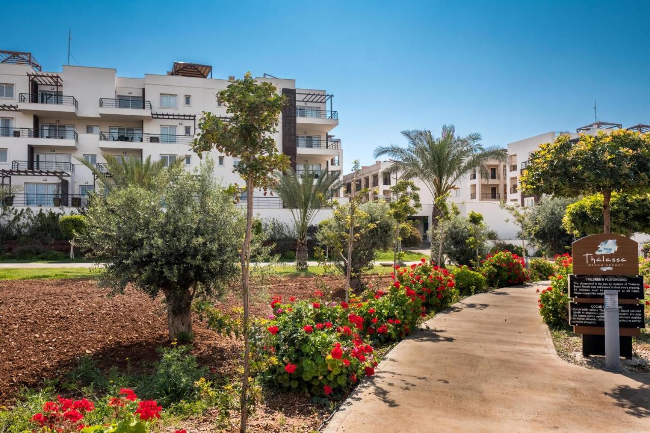 Thalassa Beach Family & Waterpark Resort Vokolidha Buitenkant foto
