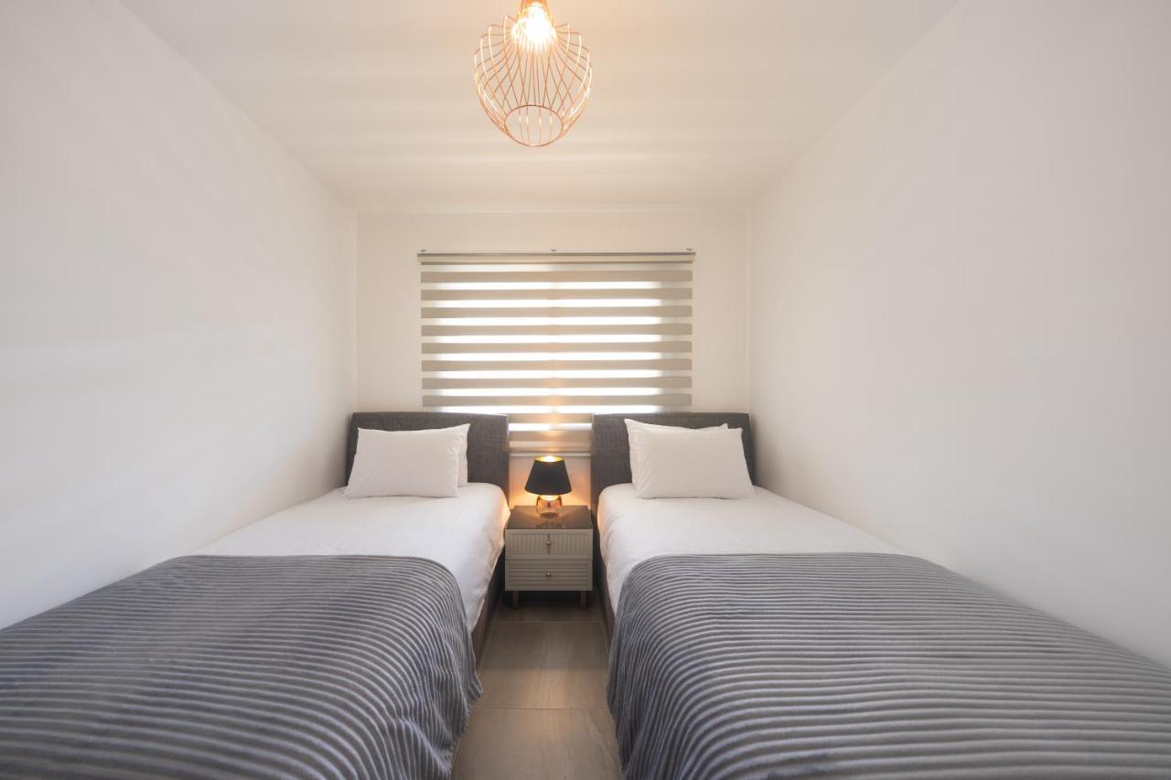 Thalassa Beach Family & Waterpark Resort Vokolidha Buitenkant foto