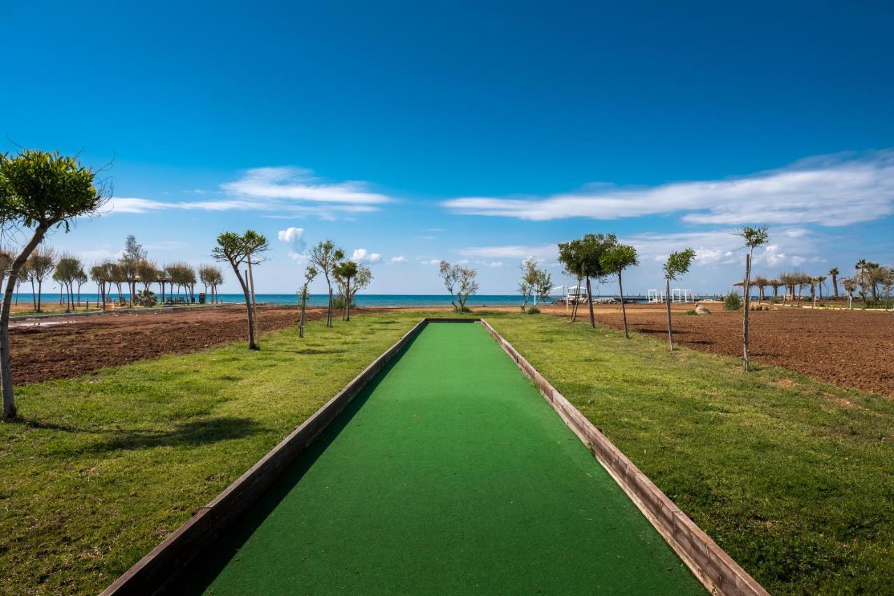 Thalassa Beach Family & Waterpark Resort Vokolidha Buitenkant foto
