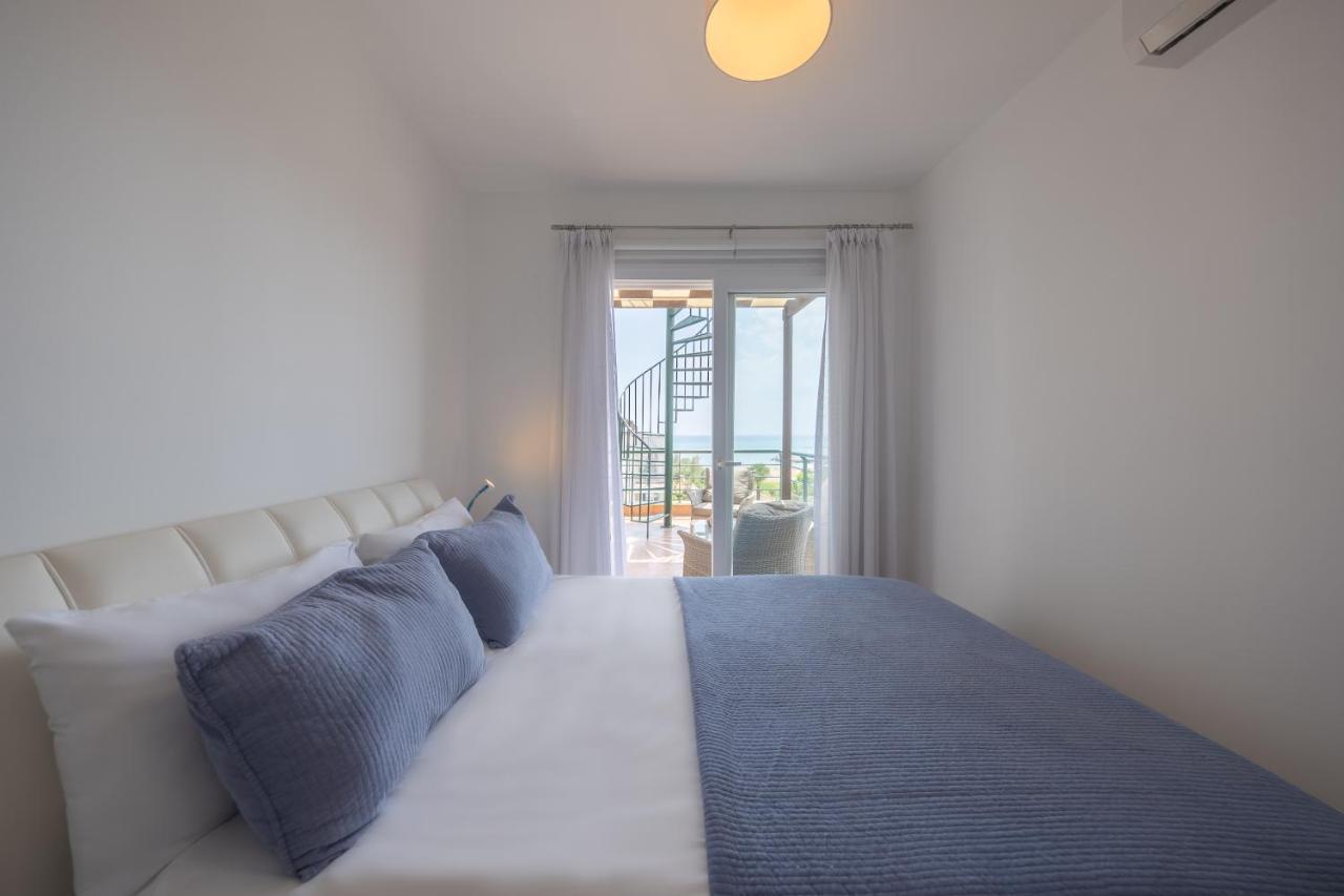 Thalassa Beach Family & Waterpark Resort Vokolidha Buitenkant foto