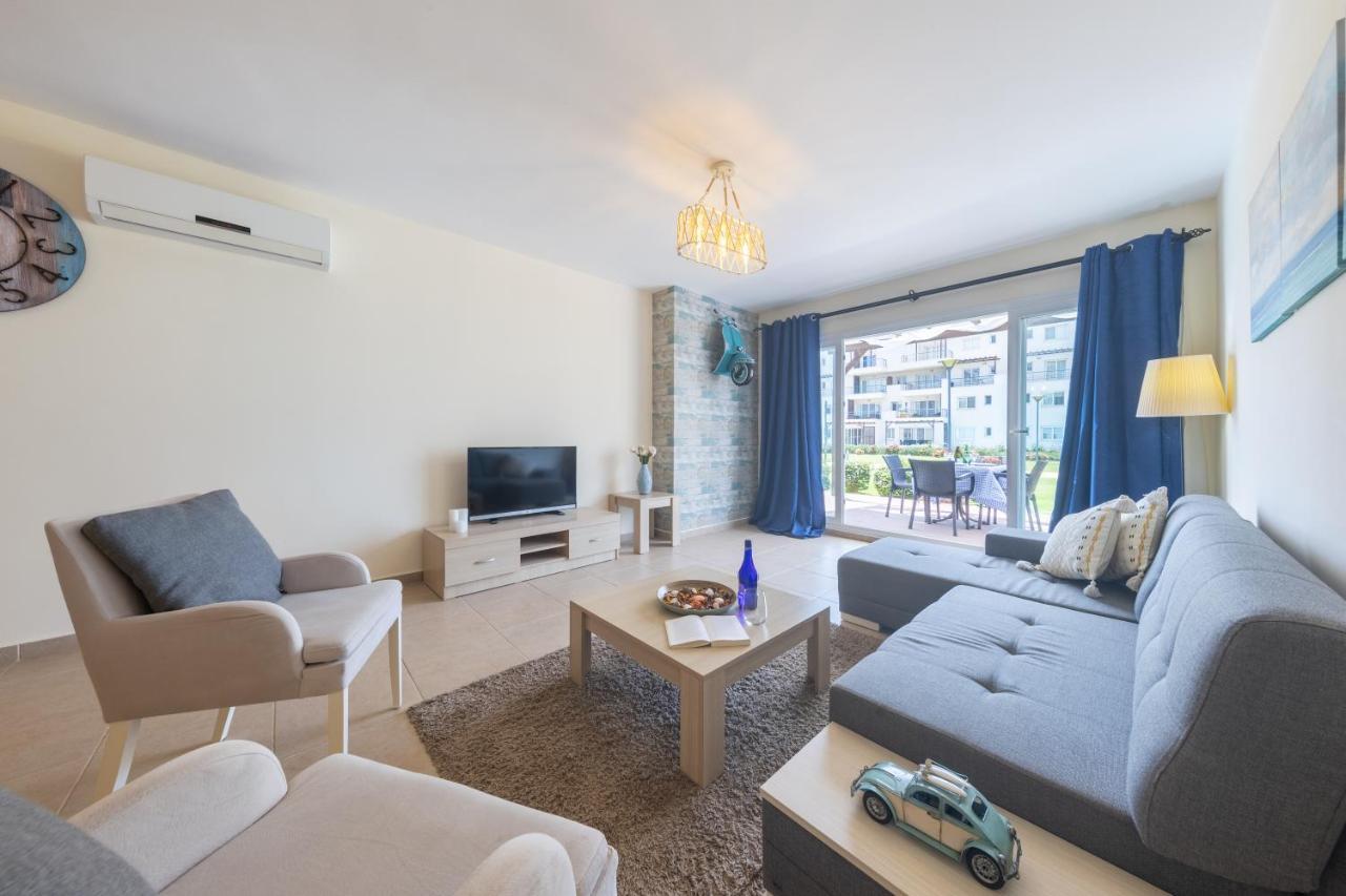 Thalassa Beach Family & Waterpark Resort Vokolidha Buitenkant foto