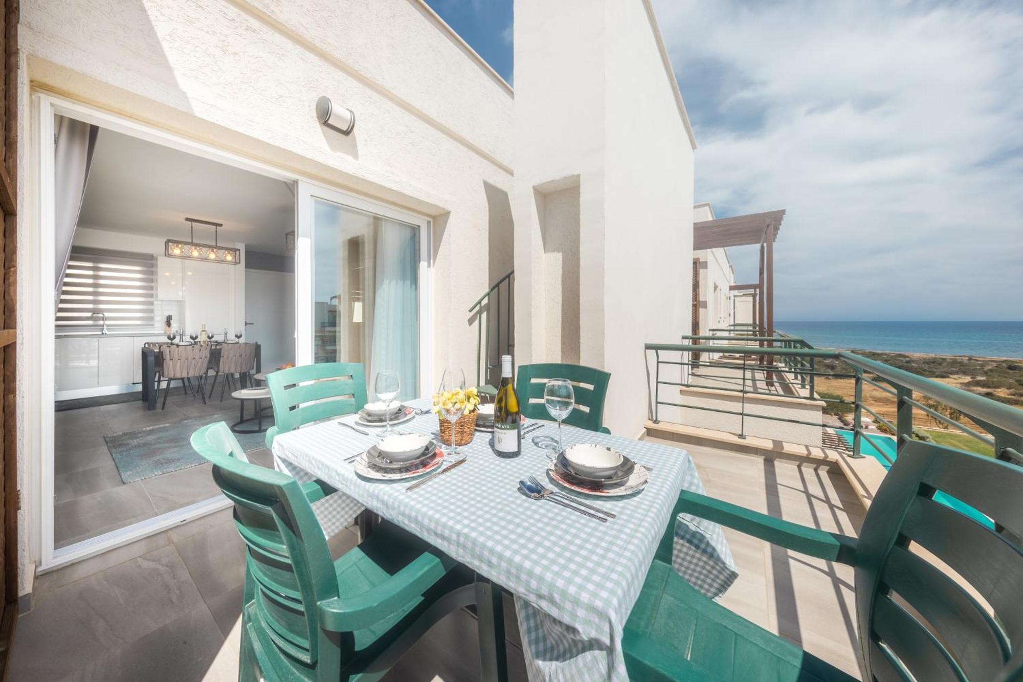Thalassa Beach Family & Waterpark Resort Vokolidha Kamer foto